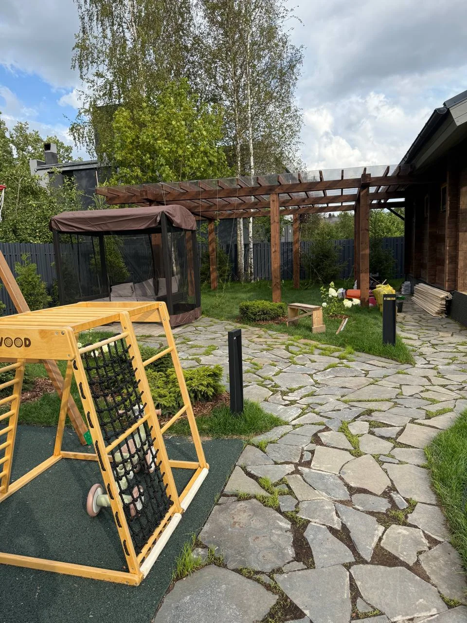 Белоостров